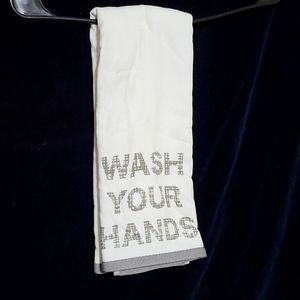 Hand towel